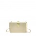 Bolso Clutch Efecto Metalizado Hoja